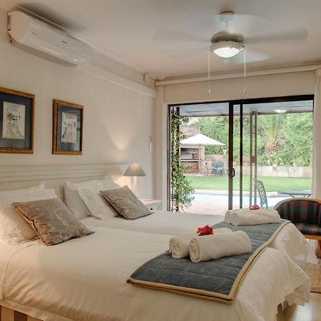 Bed and Breakfast Majorca House Somerset West Esterno foto