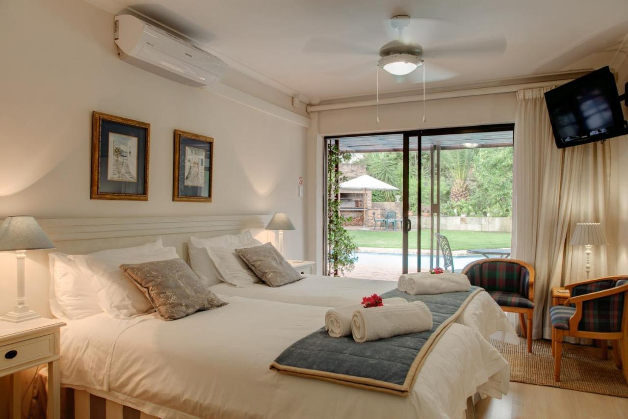 Bed and Breakfast Majorca House Somerset West Esterno foto
